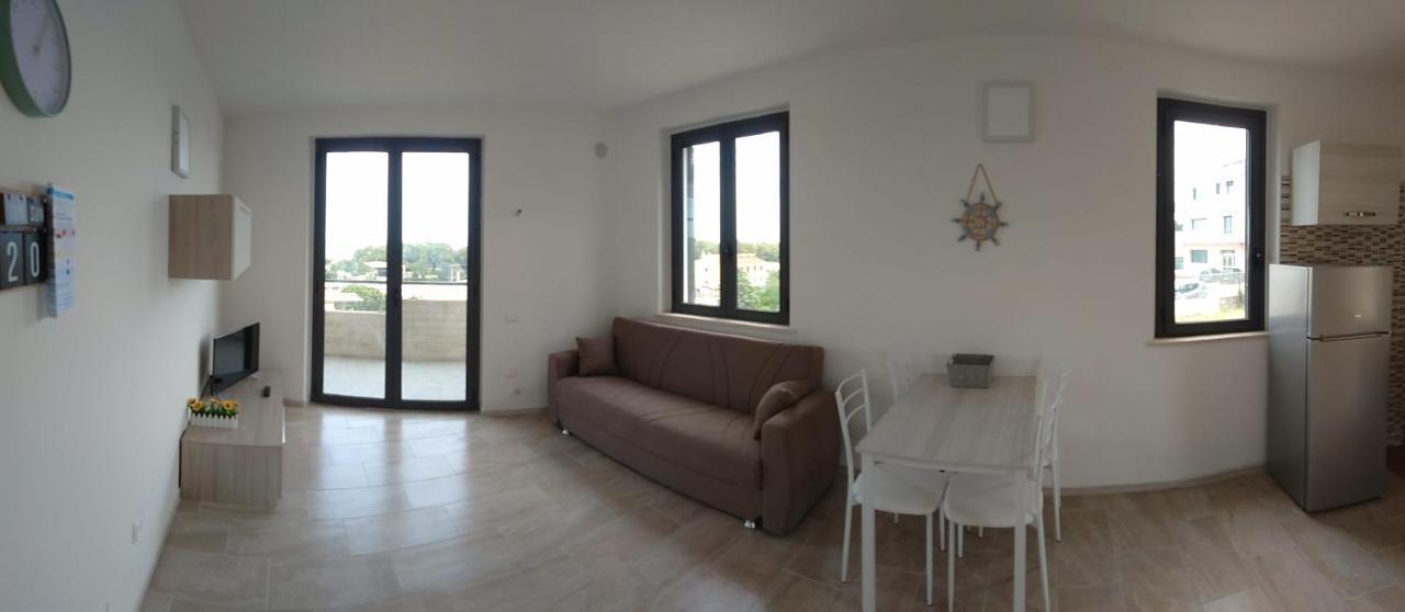 Via Mediterraneo 39 Casa Vacanze Petacciato Bagian luar foto